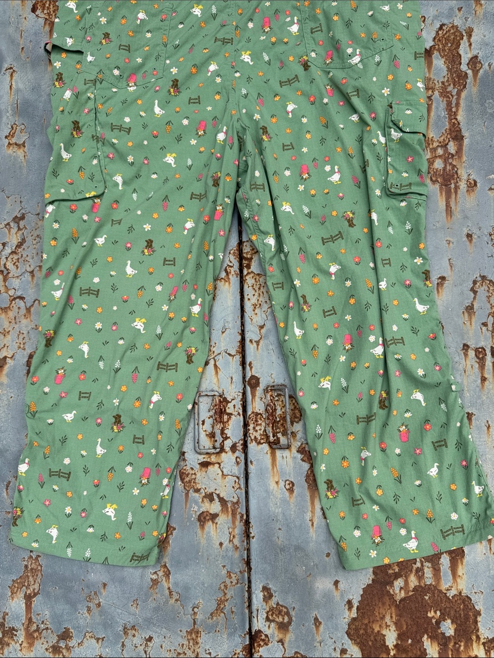 Limited Edition Duluth Heirloom
Gardening Overalls - Picture 10 of 12